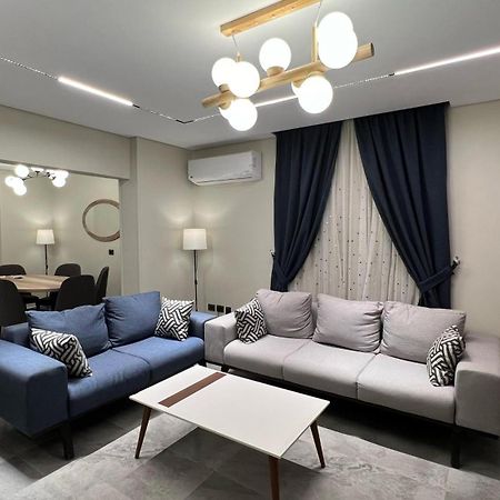 Luxury Apartment El Mohandessen カイロ エクステリア 写真