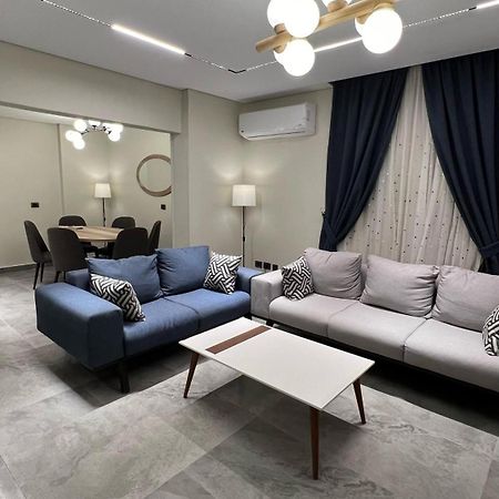 Luxury Apartment El Mohandessen カイロ エクステリア 写真