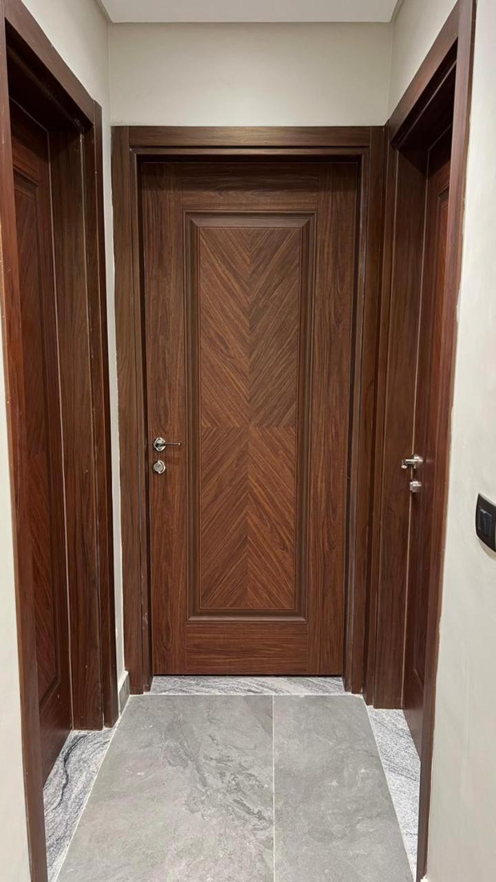 Luxury Apartment El Mohandessen カイロ エクステリア 写真